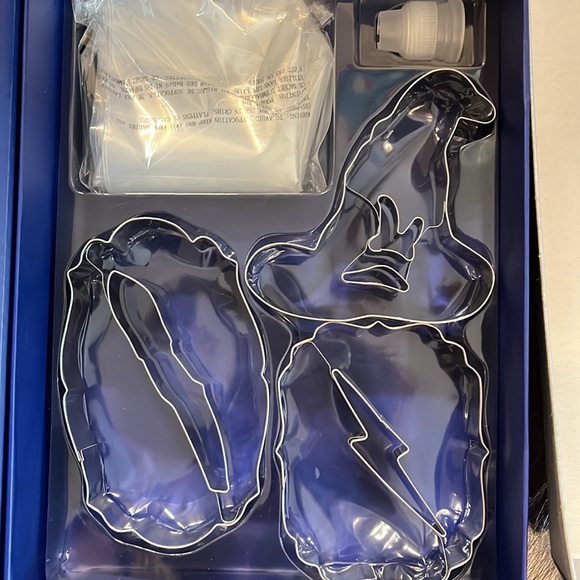 Williams Sonoma Harry Potter cookie Baking kit New - Picture 6 of 9